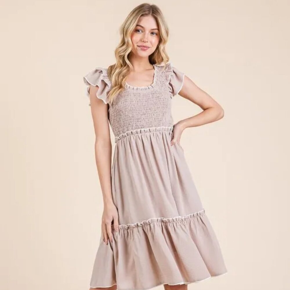 ✨NWT Lime 'N' Chili Ruffle Trim‎ Smocked Dress with Contrast